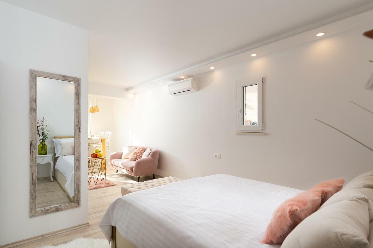 Apartments Mediteraneo Врсар Экстерьер фото